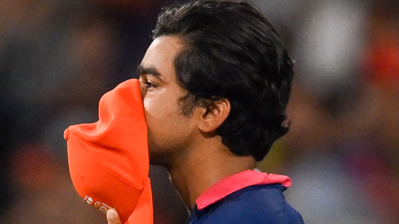 Watch: Emotional Vaibhav Sooryavanshi reduced to tears after Rajasthan’s elimination from IPL 2026
