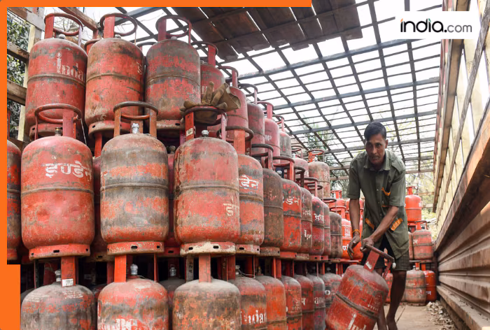 LPG, PNG prices today: Check rates domestic, commercial cylinders in Delhi, Mumbai, Kolkata, Bengaluru, other cities