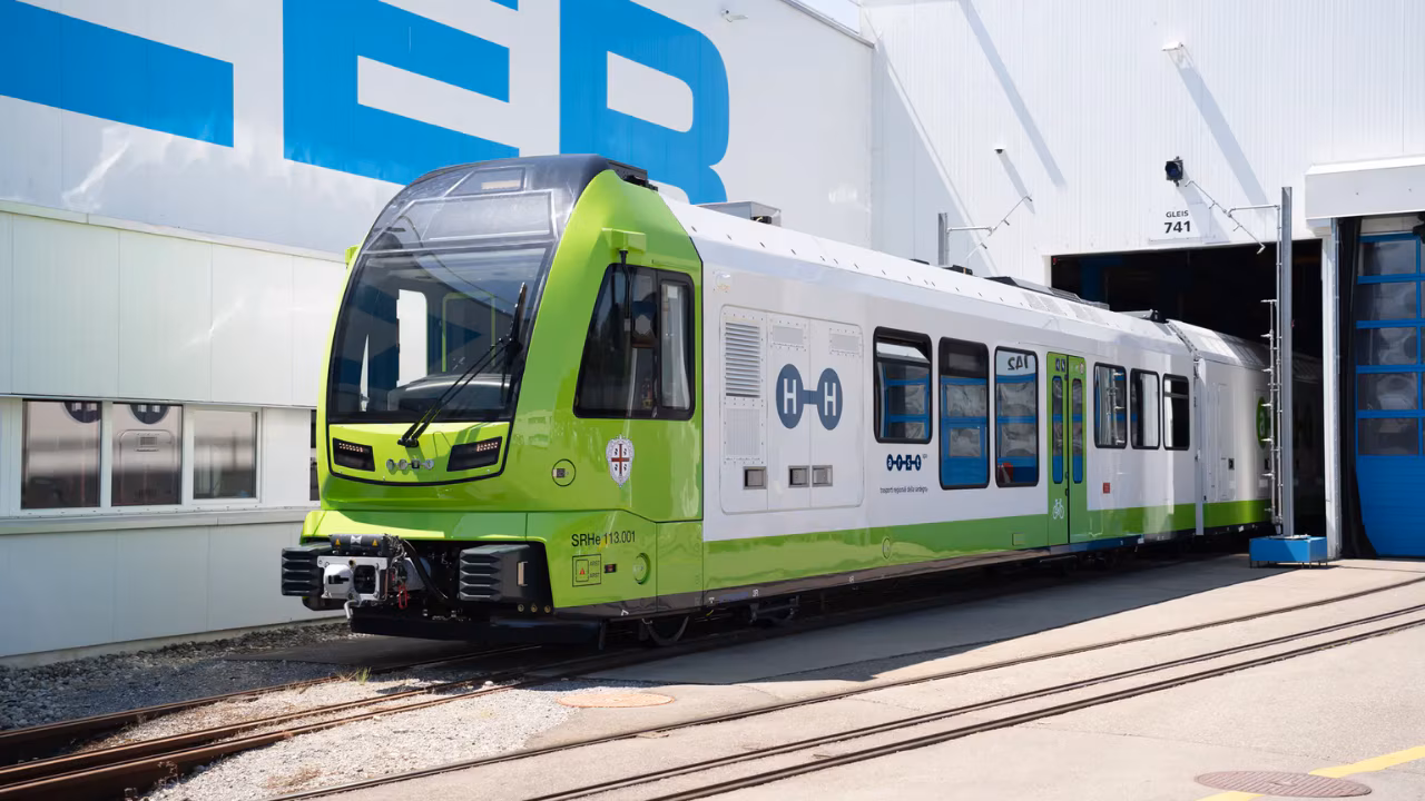 Good news for Delhi-NCR! PM Narendra set to flag off India’s first hydrogen-powered train on This date, check key details here