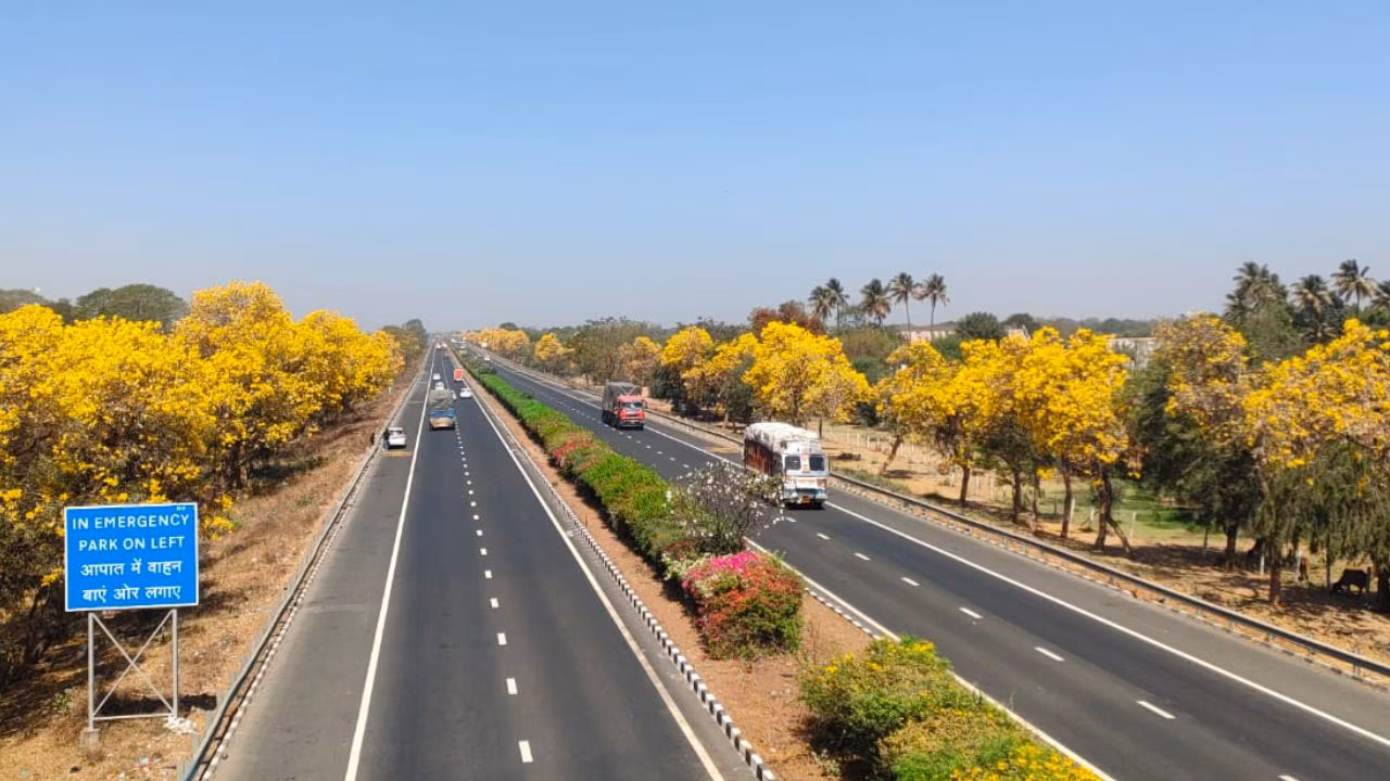 Delhi-Mumbai Expressway BIG update: Nitin Gadkari shares key detail on completion; travel time from Delhi to Nariman Point and Jawaharlal Nehru Port