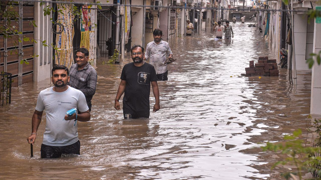 IMD Weather update: Delhi under Orange alert, Mumbai grapples with monsoon havoc; Isolated heavy rain likely over Madhya Pradesh